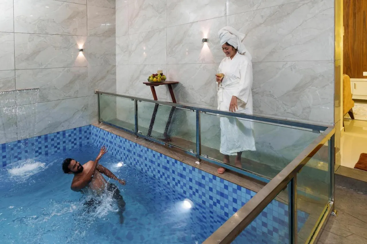 Eden Woods Resorts And Spa Munnar