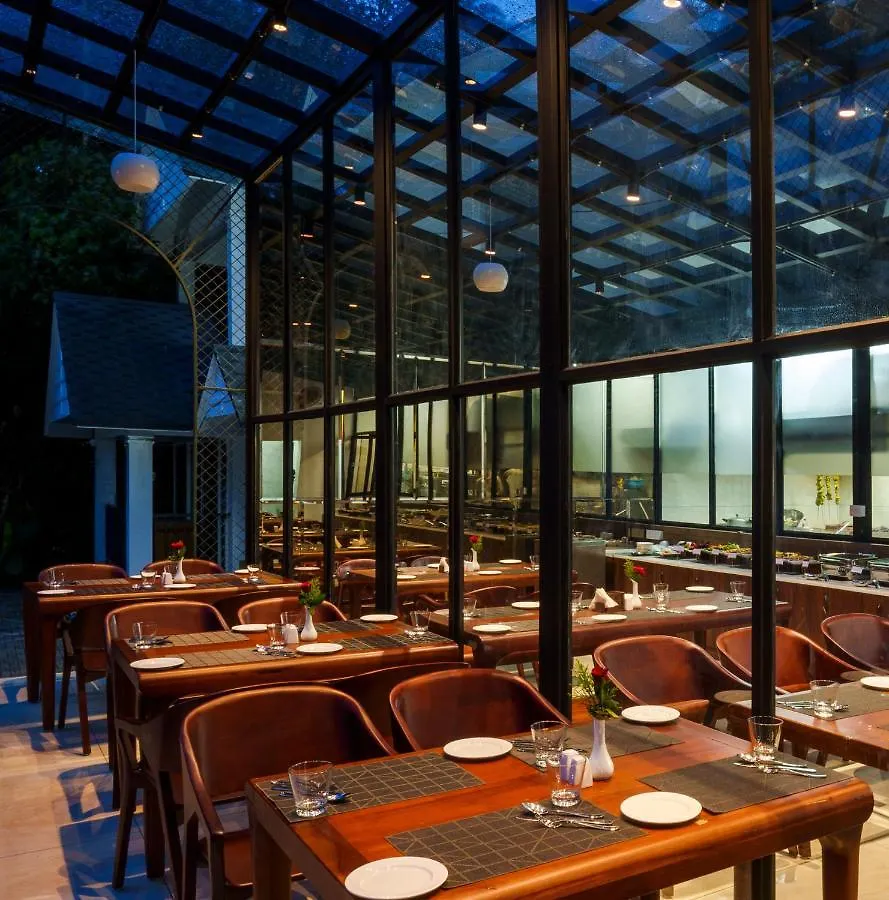 Eden Woods Resorts And Spa Munnar