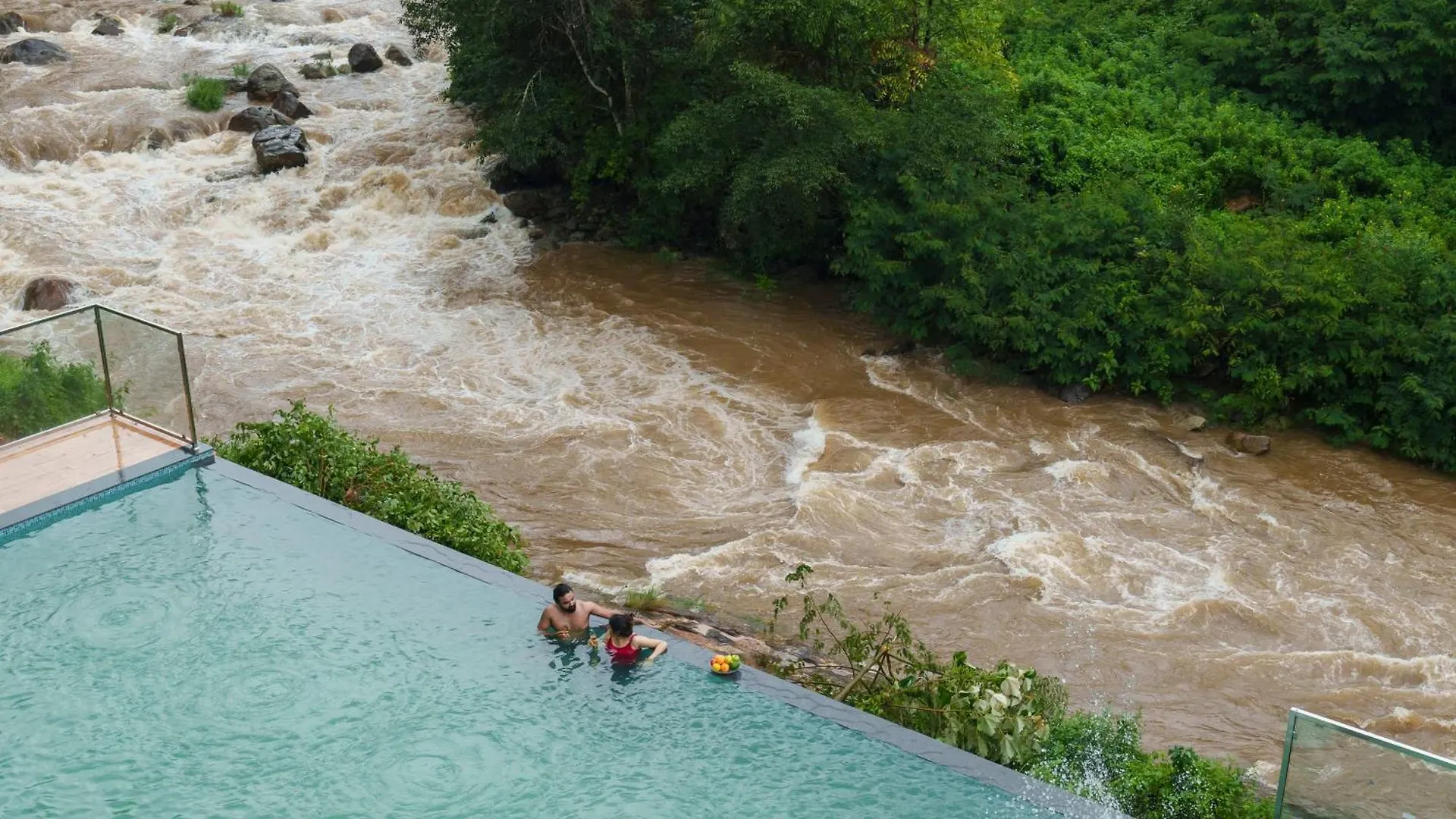 Eden Woods Resorts And Spa Munnar